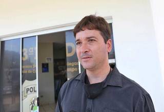 Assassino se apresenta e diz atirou só 2 vezes porque não tinha mais munições Assassino se apresenta e diz atirou só 2 vezes porque não tinha mais munições