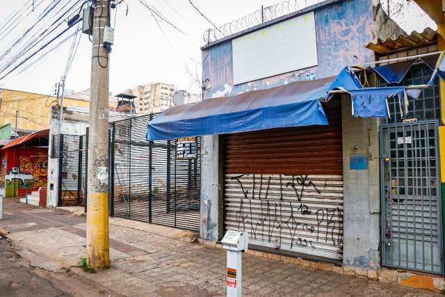 Alvar&aacute; de soltura cai durante furto de loja e ladr&atilde;o volta &agrave; cadeia