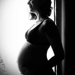 Ansiedade de grávida agora é mais pela vacina do que pelo nascimento do filho