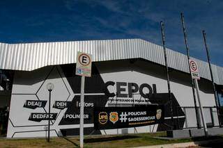  A Deaij (Delegacia Especializada de Atendimento à Infância e Juventude) fica localizada no prédio do Cepol Foto: arquivo  / Campo Grande News) 