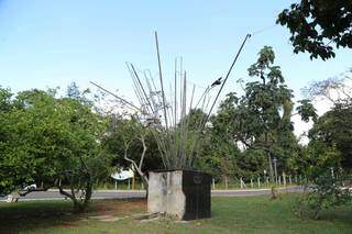 Pichados, quebrados ou alvo de furtos, monumentos serão restaurados na Capital Pichados, quebrados ou alvo de furtos, monumentos serão restaurados na Capital