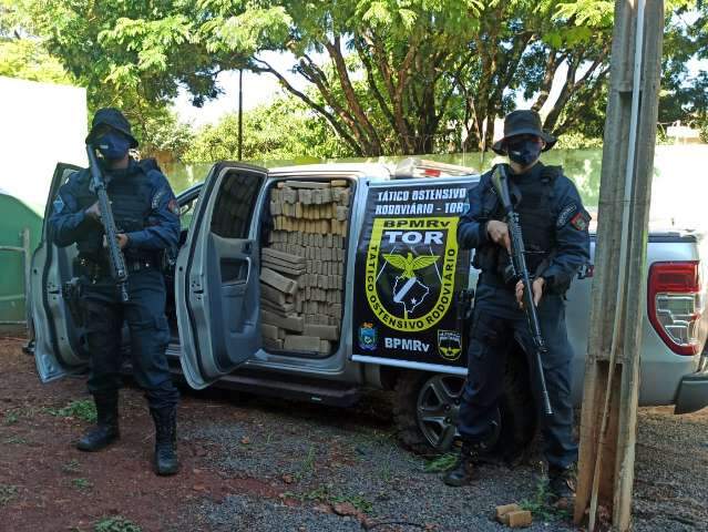 Mais de uma tonelada de maconha &eacute; apreendida em caminhonete furtada