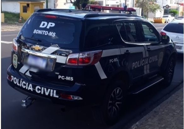 Homem tenta matar testemunha com chave de fenda e vai preso 