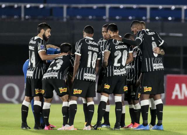 Corinthians empata com River Plate do Paraguai em estreia na Sul-Americana