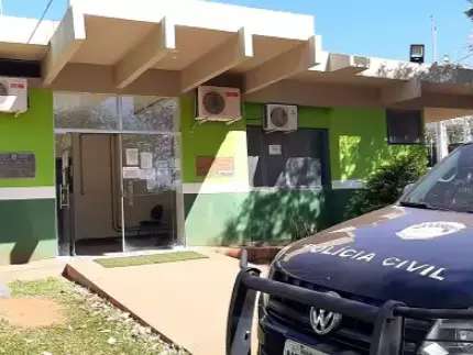 Ladr&atilde;o persegue carro e rouba maleta com R$ 15 mil ao abordar v&iacute;tima no tr&acirc;nsito