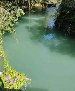 Desvio de curso pode ter causada turvamento do rio Formoso (Foto: Divulgação/Prefeitura de Bonito)