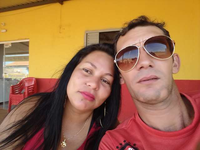 V&iacute;tima de feminic&iacute;dio, Viviane chegou a ser presa por se defender com faca 