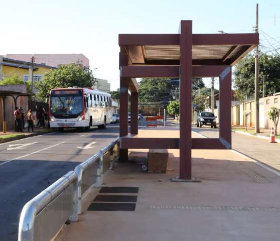 O ponto de &ocirc;nibus est&aacute; do lado errado? Saiba como funcionar&atilde;o novas esta&ccedil;&otilde;es