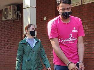 Pol&iacute;cia ainda n&atilde;o encontrou faca usada por homem para matar o namorado