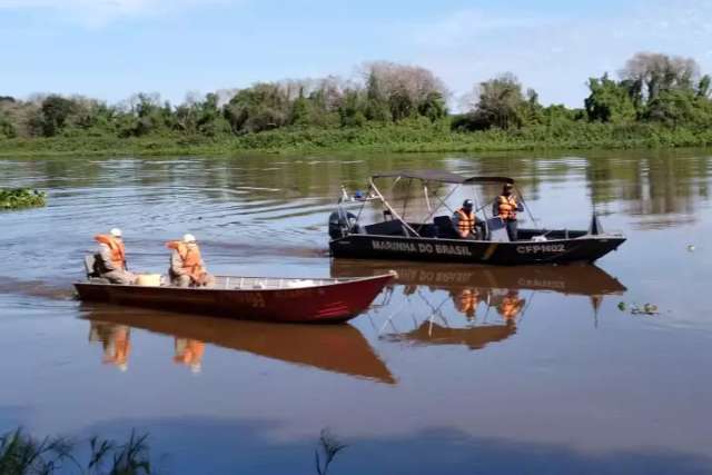 Marinha abre inqu&eacute;rito e ajuda em buscas por homem que sumiu na Ba&iacute;a do Tuiui&uacute;