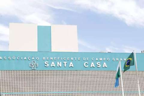 Homem leva quatro facadas durante briga entre gangues rivais