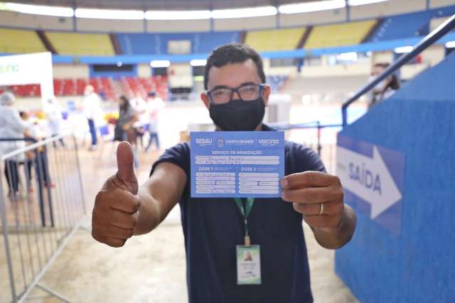 Na luta di&aacute;ria com passageiros sem m&aacute;scara, motoristas vivem momento de al&iacute;vio