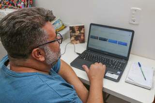 Professor, Izadir vê que tecnologias no ensino irão se continuar como fundamentais. (Foto: Paulo Francis)