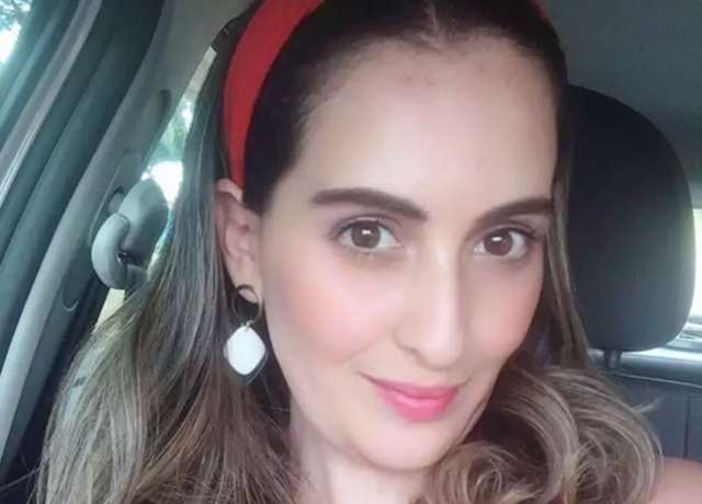Pol&iacute;cia ca&ccedil;a celular de mulher que foi degolada e depois jogada em milharal