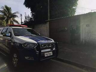 Assaltante baleado em tentativa de roubo estava foragido da Justi&ccedil;a 
