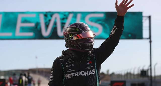 Hamilton larga em 2&ordm; e consegue faturar Grande Pr&ecirc;mio em Portugal