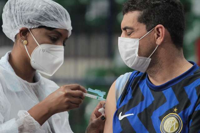 Campo Grande abre pr&eacute;-cadastro da vacina para pessoas com 40 anos 
