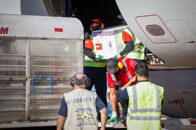 MS recebe 82,5 mil doses hoje, mas vacinas da Pfizer atrasam