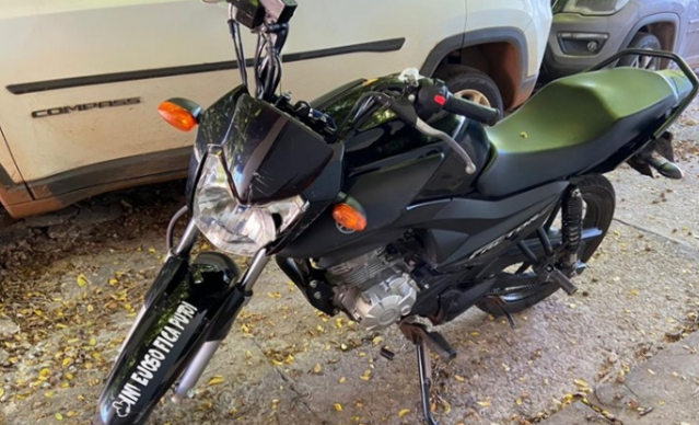 Presa dupla que matou jovem com tiro na cabe&ccedil;a durante roubo 