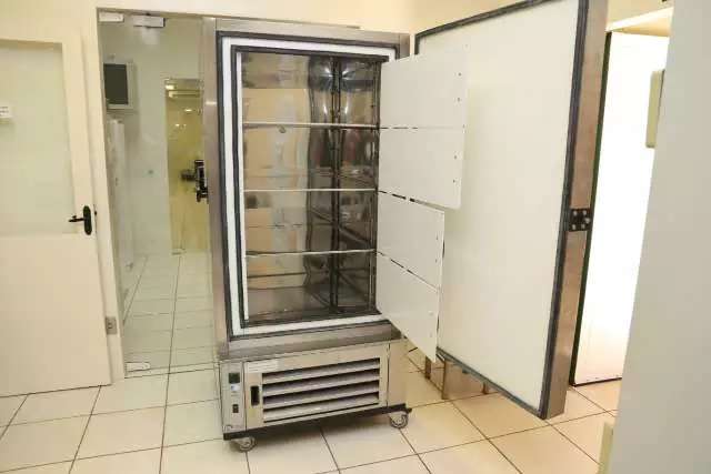 Estado espera doa&ccedil;&atilde;o de 17 freezers para ampliar vacina&ccedil;&atilde;o com a Pfizer