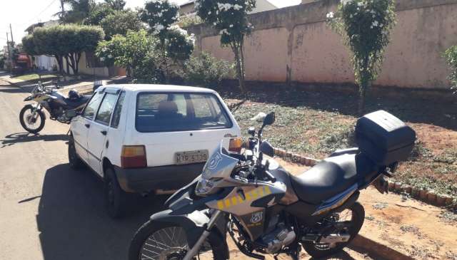 GM acha Uno furtado em frente de casa e recupera Corcel no Estrela Dalva