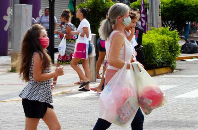 A partir de hoje, toque de recolher volta &agrave;s 21h em Campo Grande