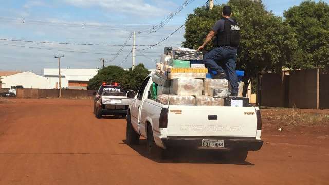 Preso mantinha &quot;f&aacute;brica&quot; para produzir maconha 90% mais potente