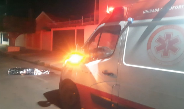 Homem &eacute; encontrado morto na rua horas depois de fugir de hospital 
