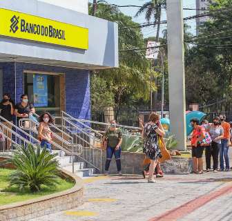 Estado contrata Banco por 13,5 milhões para começar a pagar benefício de R$ 200