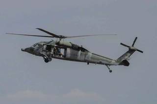 Helicóptero em que o presidente fez o voo de volta para Campo Grande. (Foto: Marcos Maluf)
