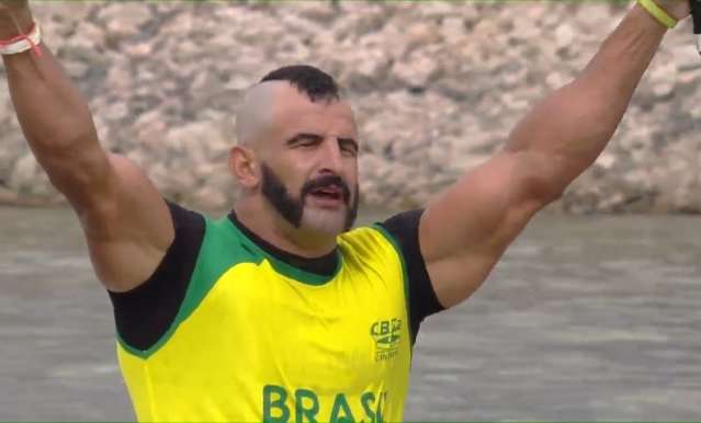 Paratleta de MS conquista medalha de ouro na Copa do Mundo de Canoagem