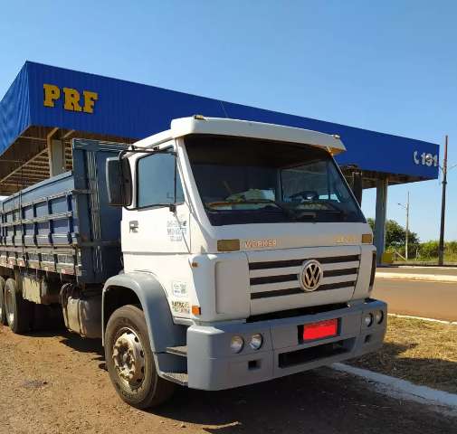 Receptador &eacute; preso com caminh&atilde;o de motorista que era mantido ref&eacute;m em MG
