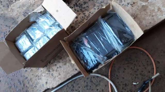 Consultor de software &eacute; preso com coca&iacute;na em tanque de combust&iacute;vel