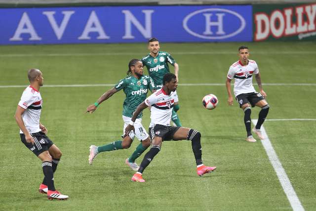 Palmeiras e S&atilde;o Paulo empatam sem gols no primeiro jogo da final do Paulist&atilde;o