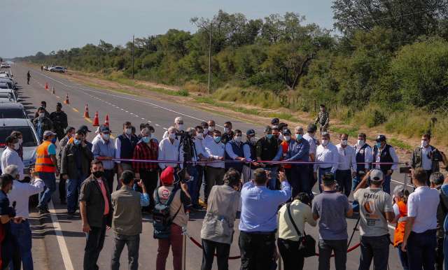 Paraguai entrega 74% de via asfaltada que integrar&aacute; Rota Bioce&acirc;nica