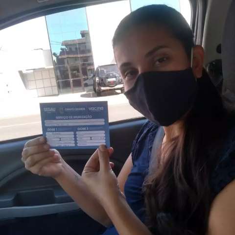 Vacinada, filha perdeu m&atilde;e com covid, mas viu vida seguir em gravidez inesperada