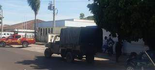 Militar foi levado para pronto-socorro, onde passou por tentativa de reanimação (Foto: Diário Corumbaense)