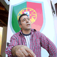 Família abre casa para servir comida portuguesa no estilo das tascas