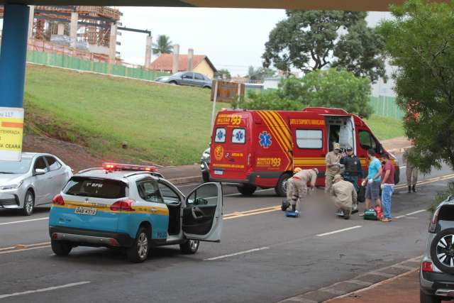 Homem morre ao cair de viaduto e tr&acirc;nsito &eacute; interditado na Rua Cear&aacute; 