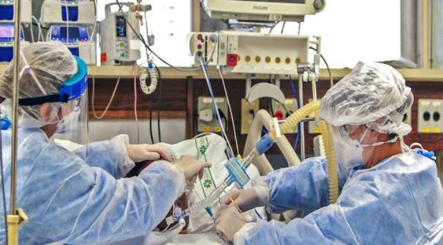 “Sem restrições, teremos pessoas morrendo nas ruas”, diz médico paraguaio