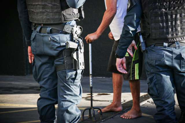 Opera&ccedil;&atilde;o contra criminosos sexuais localiza foragidos e faz novas pris&otilde;es 