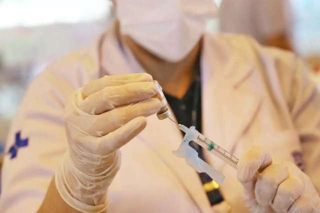 Tarde ter&aacute; repescagem e 2&ordf; dose da Astrazeneca 