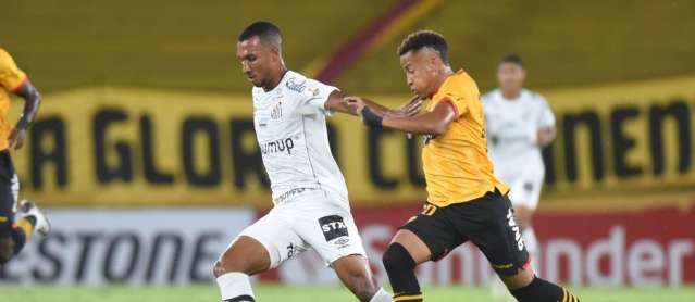 Santos apanha do Barcelona e cai na primeira fase da Libertadores pela 2&ordf; vez