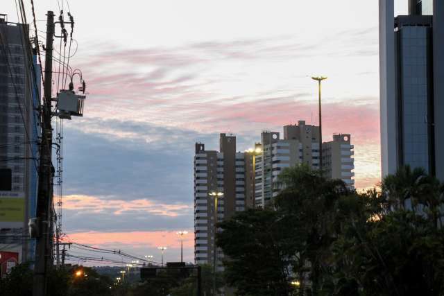 Previs&atilde;o &eacute; de quinta nublada, mas com term&ocirc;metros marcando at&eacute; 36&ordm;C em MS