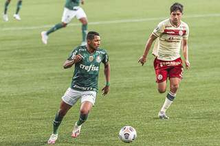 Rony durante jogo entre Palmeiras e Universitario, partida valida pela sexta rodada da fase de grupos da Copa Libertadores da America 2021, na Arena Palmeiras zona oeste da cidade de Sao Paulo. (Foto: Estadão Conteúdo)