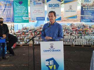 Prefeitura arrecada 36 mil quilos de alimentos em ação solidária Prefeitura arrecada 36 mil quilos de alimentos em ação solidária