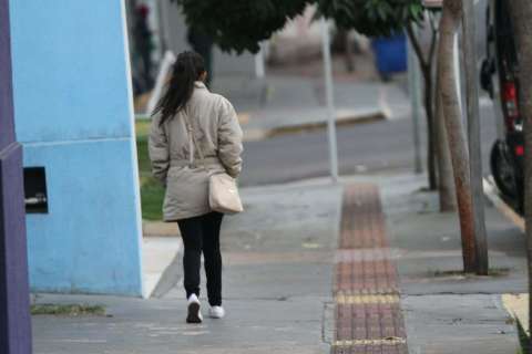 Frente fria vai derrubar temperaturas e meteorologista avisa: &quot;prepare o casaco&quot;