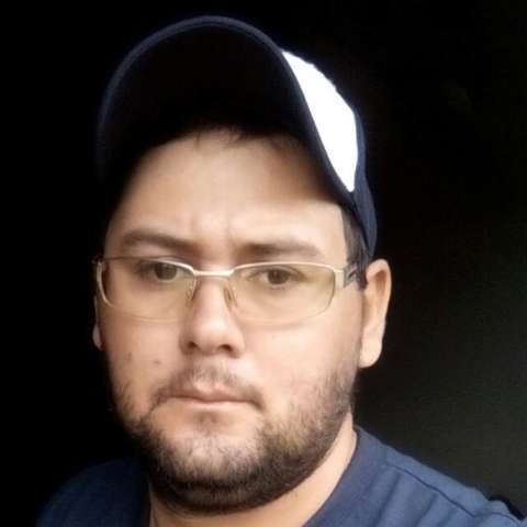 Homem morre e 3 da mesma fam&iacute;lia ficam feridos em capotagem 