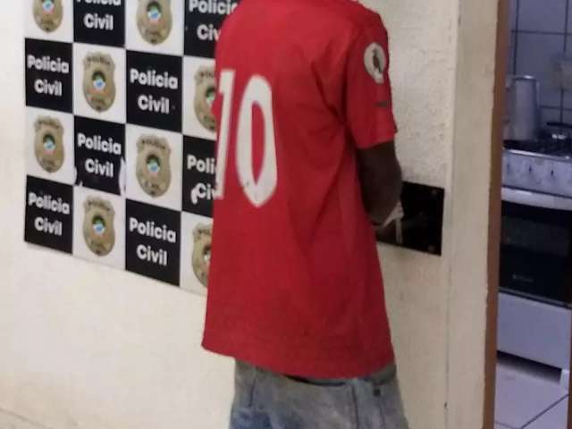 Depois de furtar televis&atilde;o e defecar em resid&ecirc;ncia, jovem de 20 anos &eacute; preso