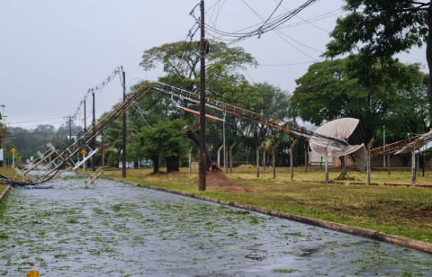 Inmet mant&eacute;m alerta de tempestade e queda de granizo para 30 munic&iacute;pios 